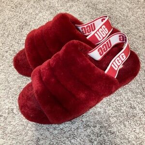 UGG Burgundy Fluffy Slipper Slides Size 8 Women's